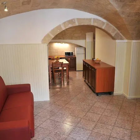 L' Antica Cantina Monopoli